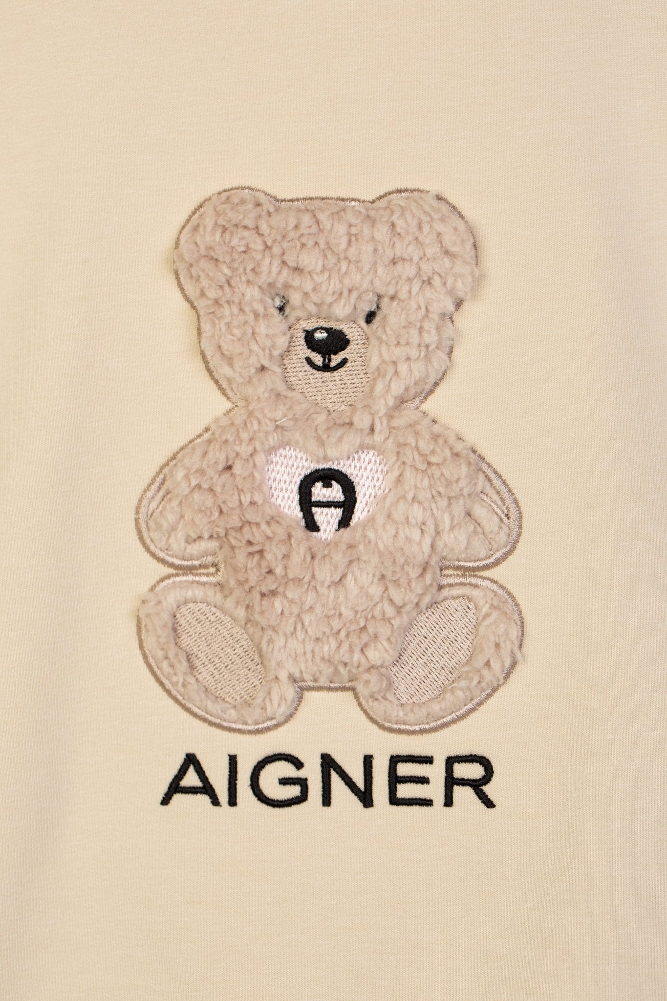 AIGNERTeddy Bear Logo Sweatshirt4062176817000SAVANNA