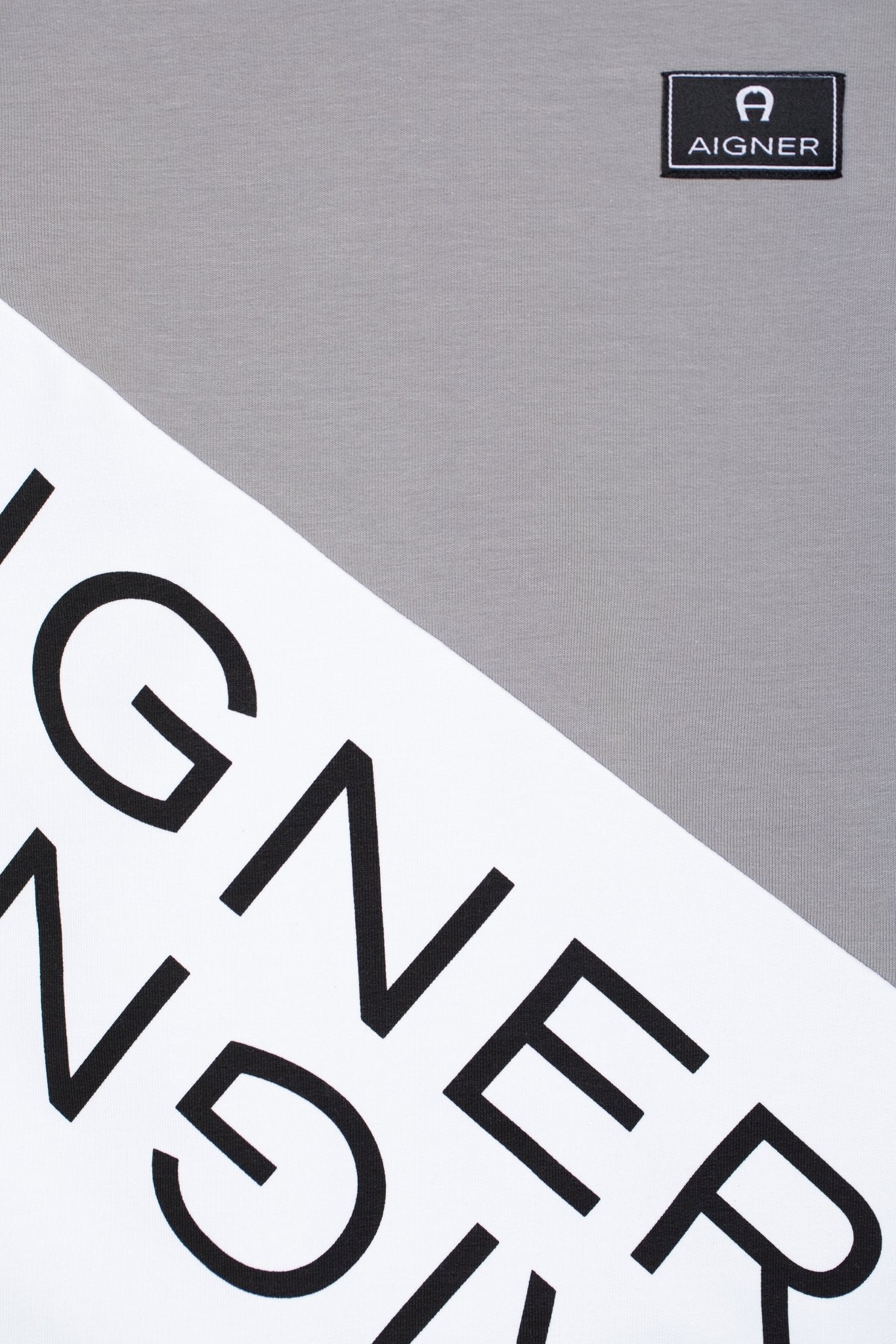 AIGNERContrasting Logo Hoodie4062176765516SAVANNA