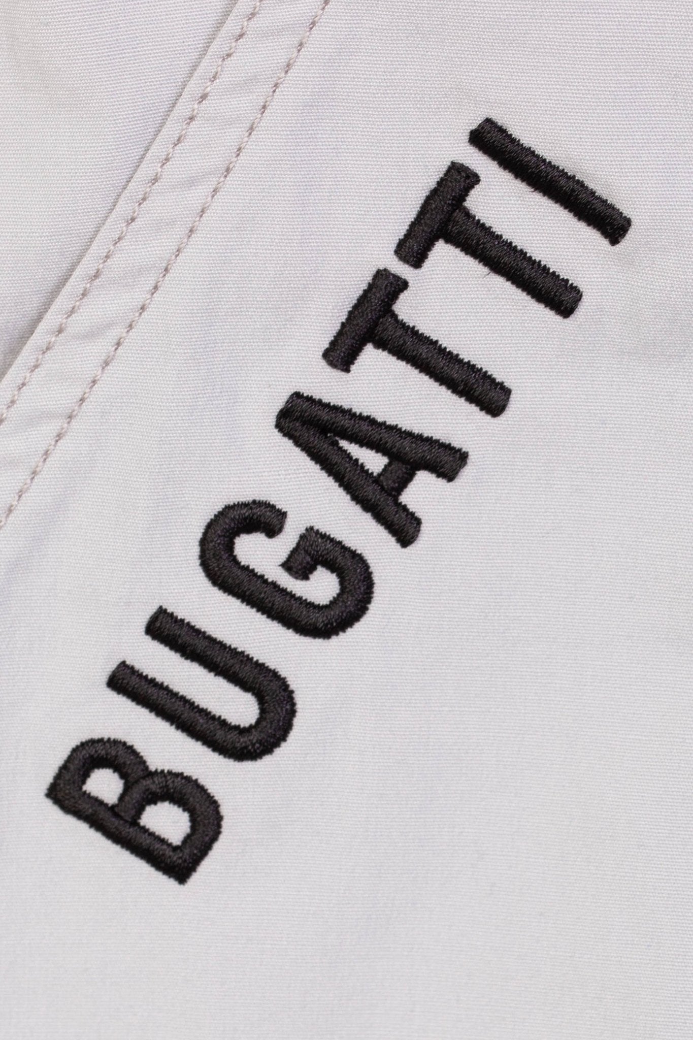 BUGATTIPatch Logo Shorts4062176895909SAVANNA