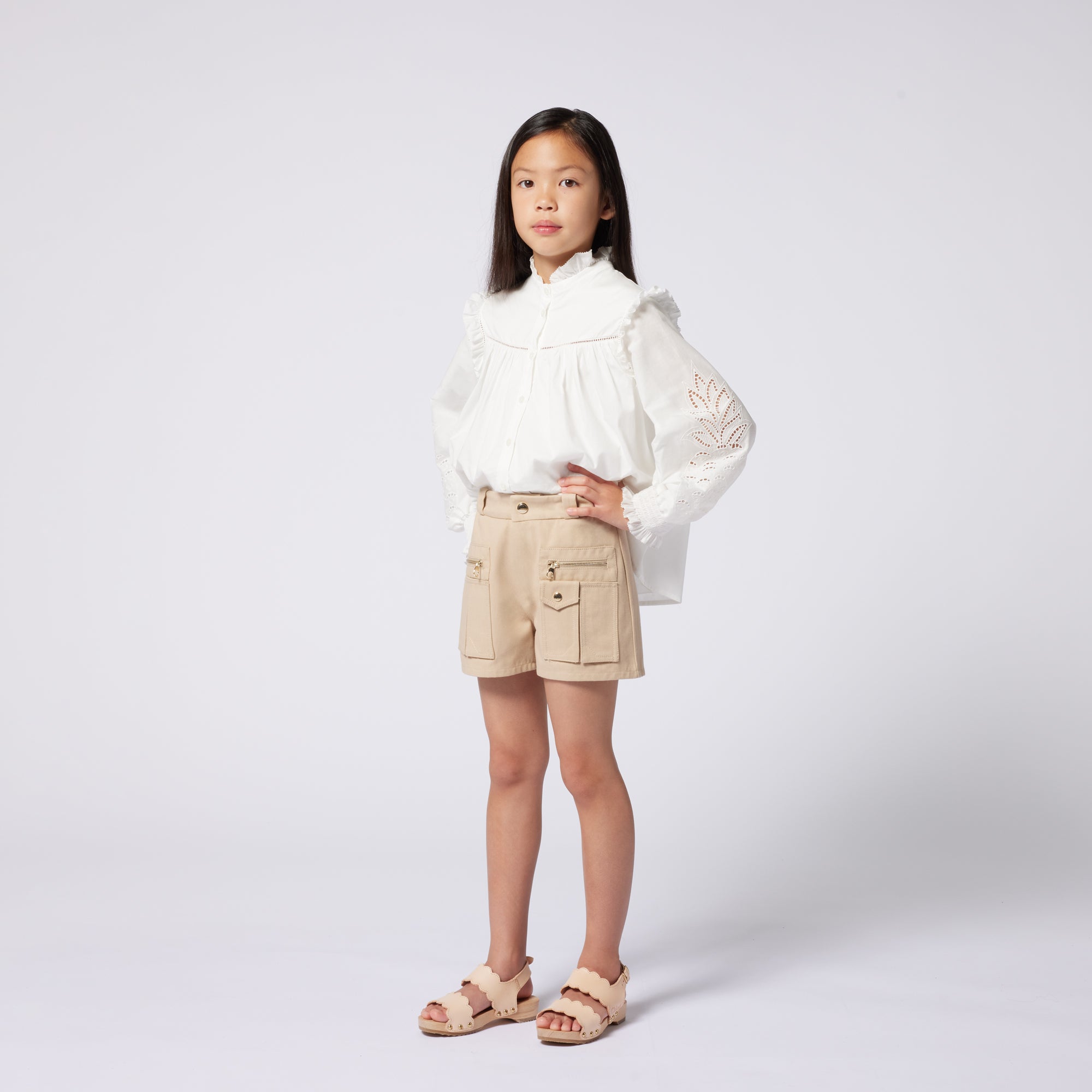 CHLOÉFlap Pockets Shorts3617165314346SAVANNA