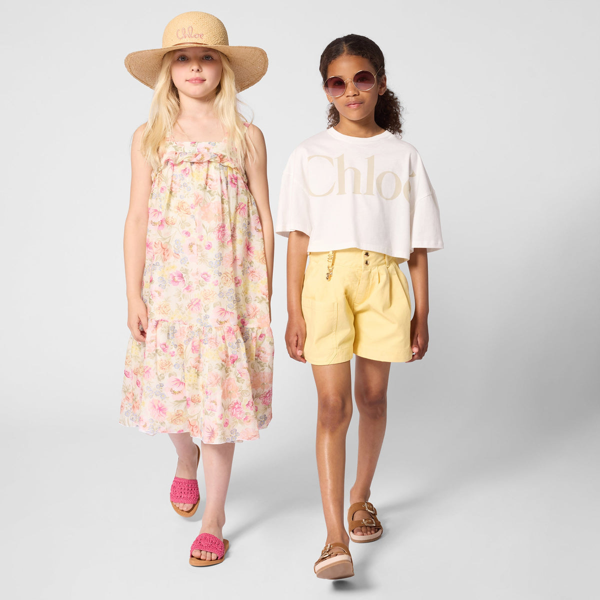 CHLOÉPleated Charm Detail Shorts3617165797309SAVANNA
