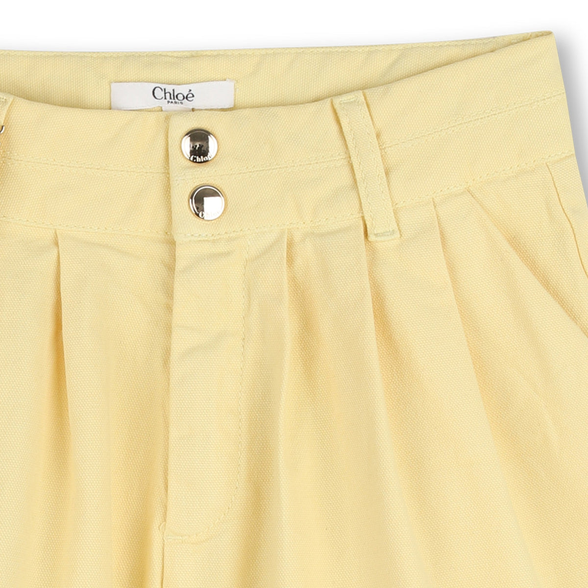 CHLOÉPleated Charm Detail Shorts3617165797309SAVANNA
