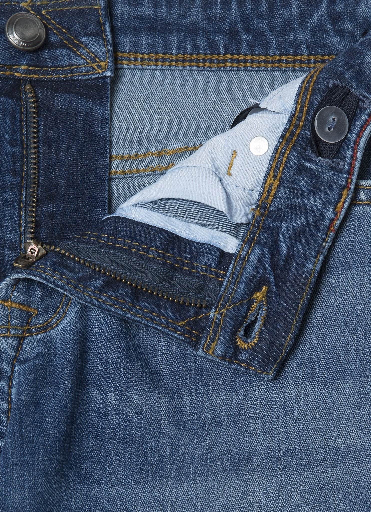 Hackett LondonDark Vintage Denim Pant5063261884852SAVANNA