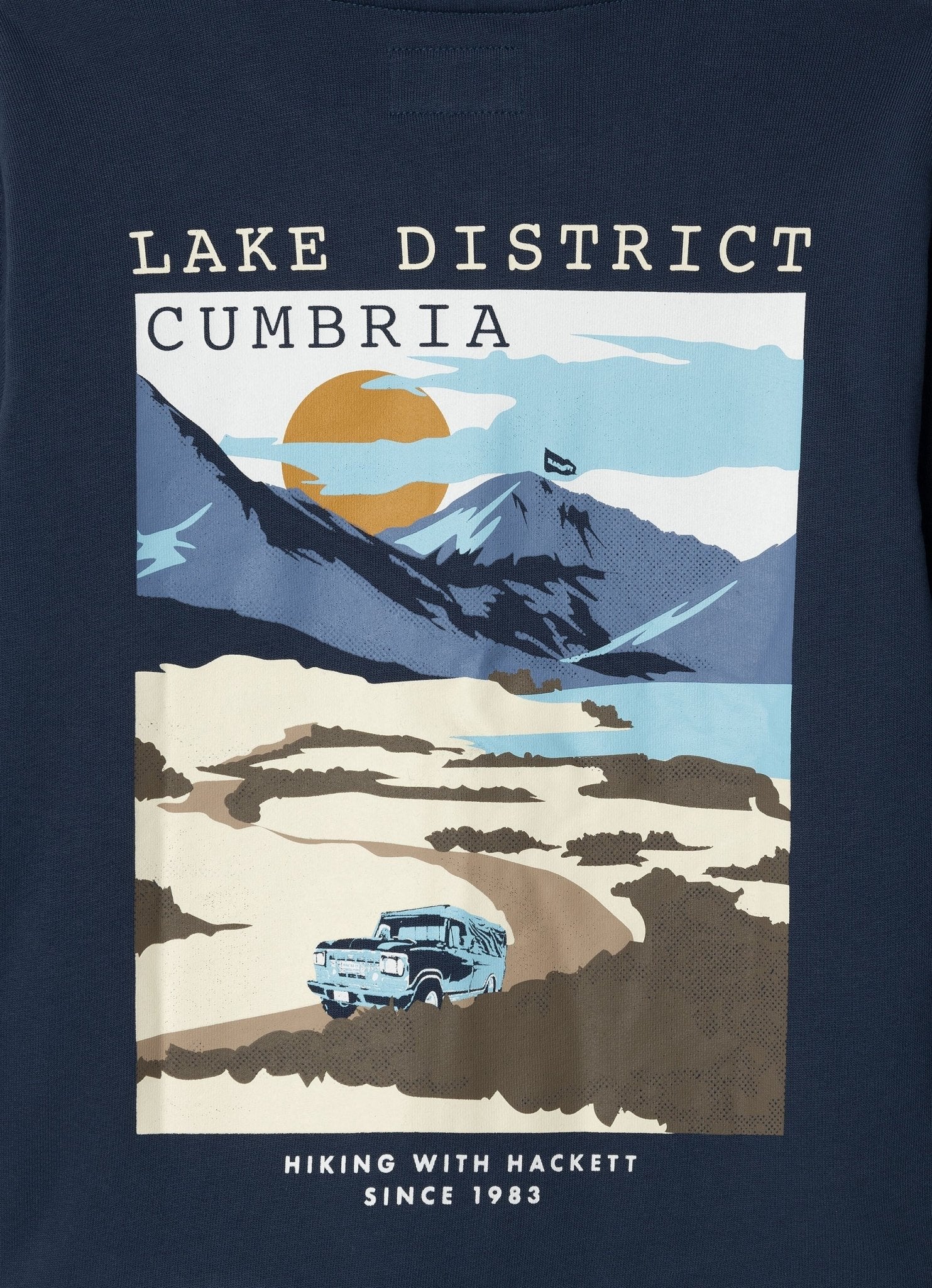 Hackett LondonMountain Graphic Hooded Sweat5063261886405SAVANNA