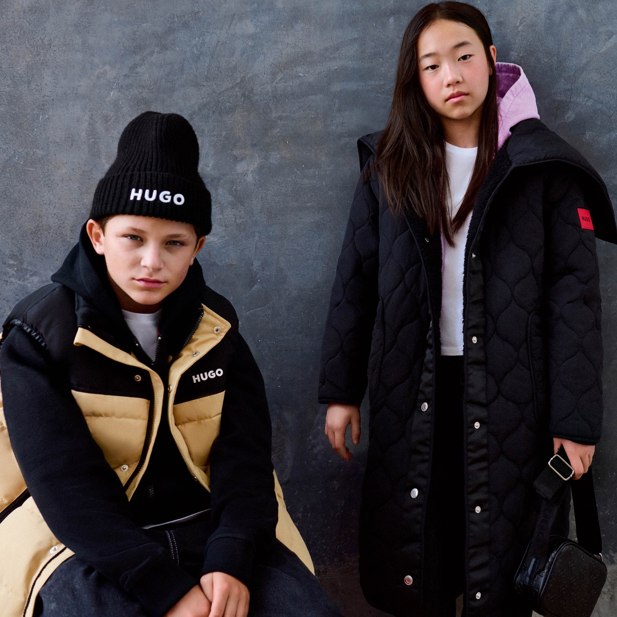 HUGOLogo Embroidered Beanie3617165609985SAVANNA