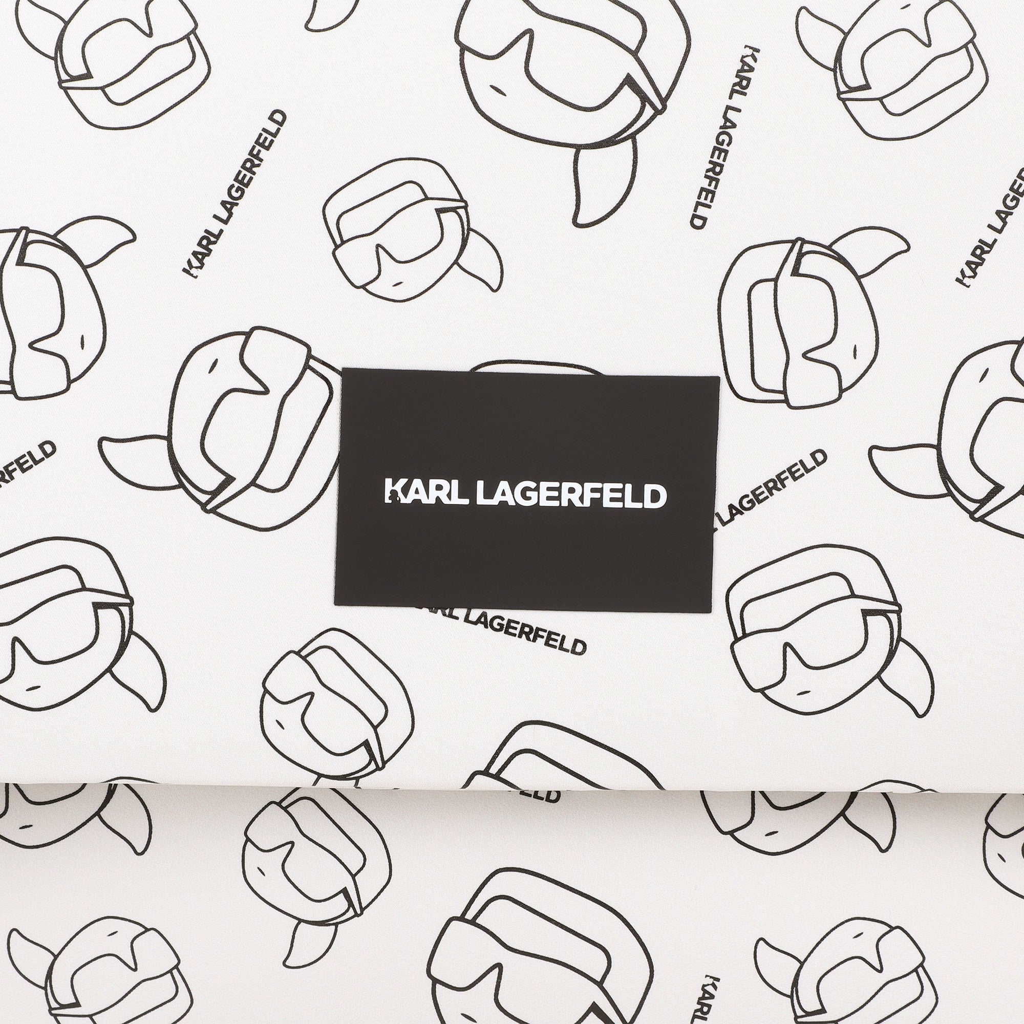 Karl LagerfeldCartoon Print Changing Bag3617166094452SAVANNA