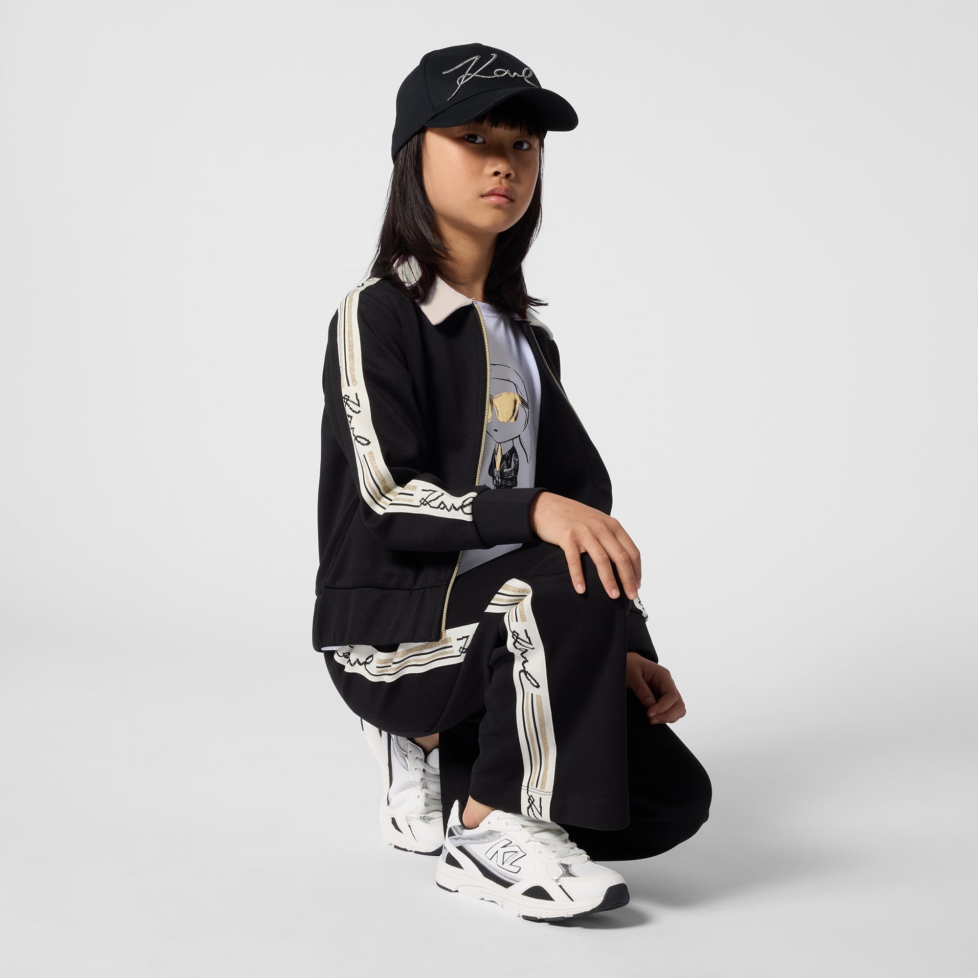 Karl LagerfeldMini Me Ikonik T-Shirt3617165977008SAVANNA