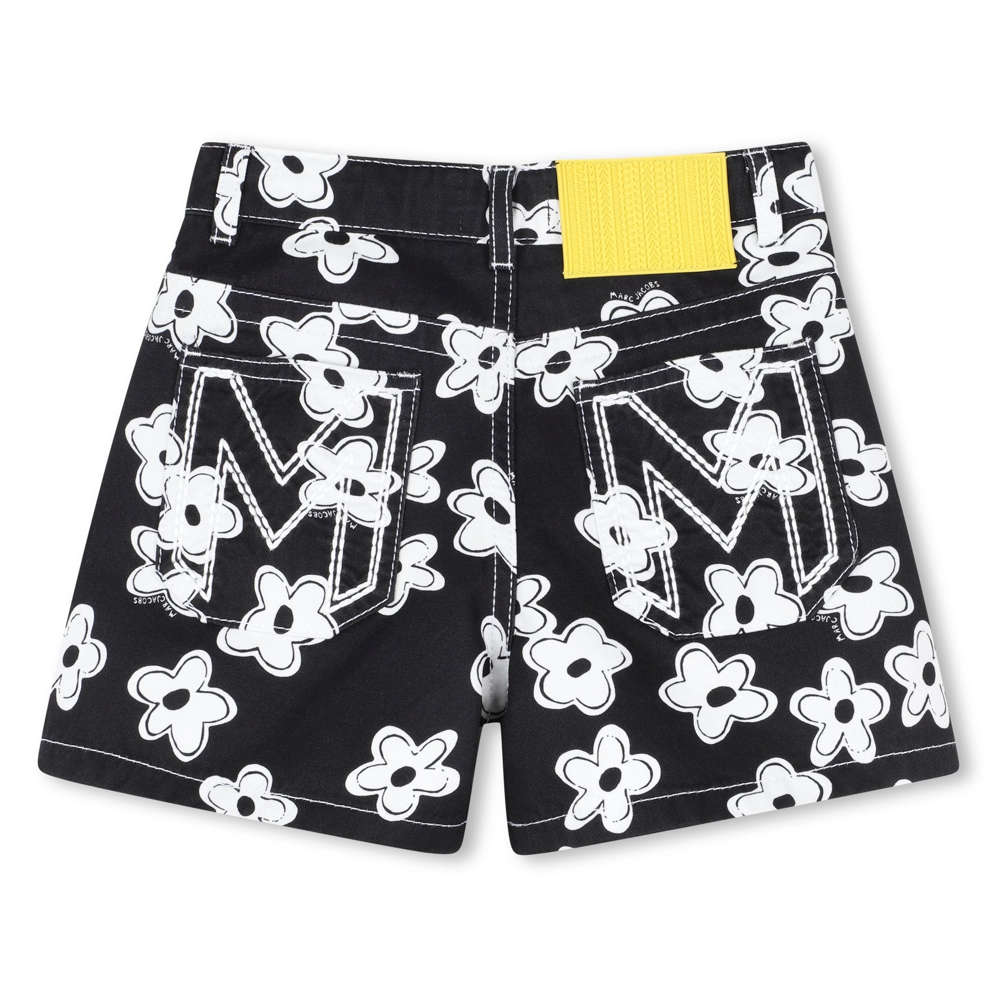 MARC JACOBSDaisy Print Shorts3617165833472SAVANNA