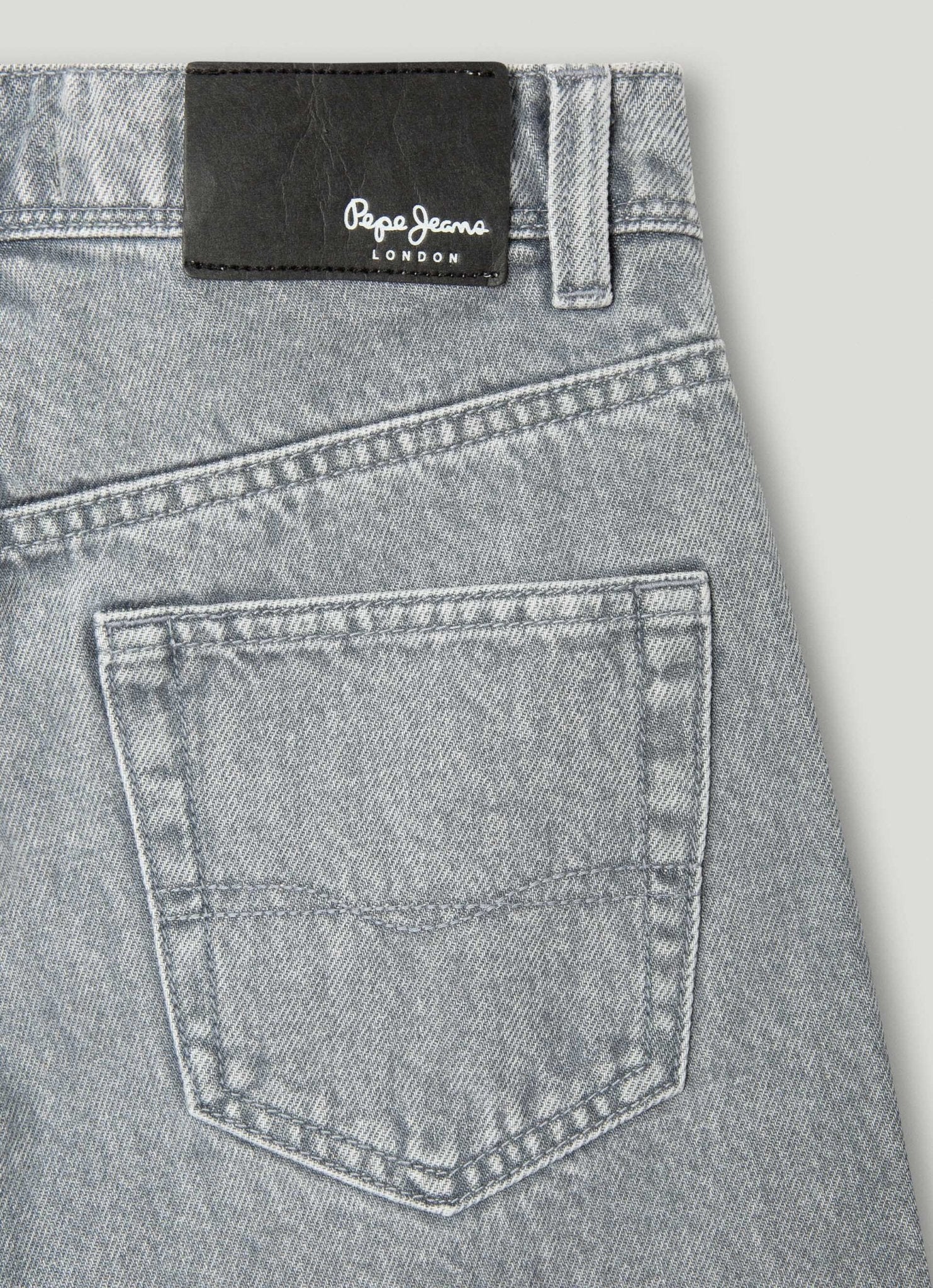 Pepe JeansLoose Denim Bermuda Shorts8447508177803SAVANNA